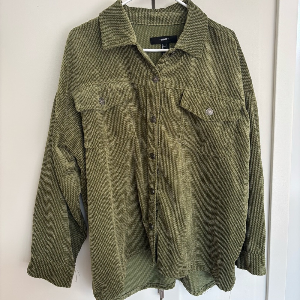 Forever 21 Women’s Oversized Green Corduroy Shirt Jacket